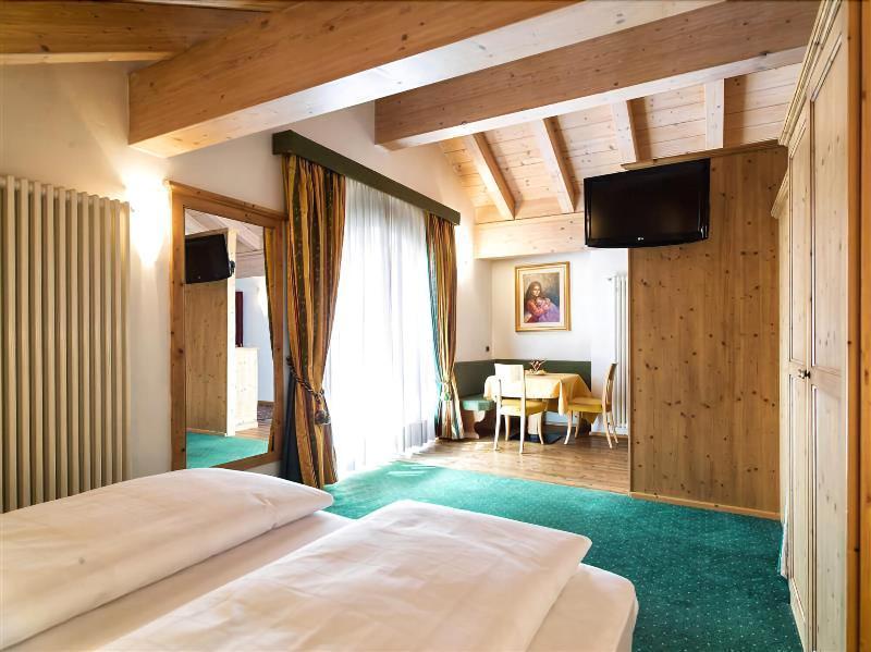 Leading Relax Hotel Maria Moena Exterior foto